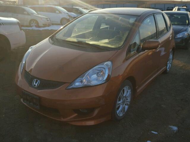 JHMGE8H40AS013258 - 2010 HONDA FIT SPORT ORANGE photo 2