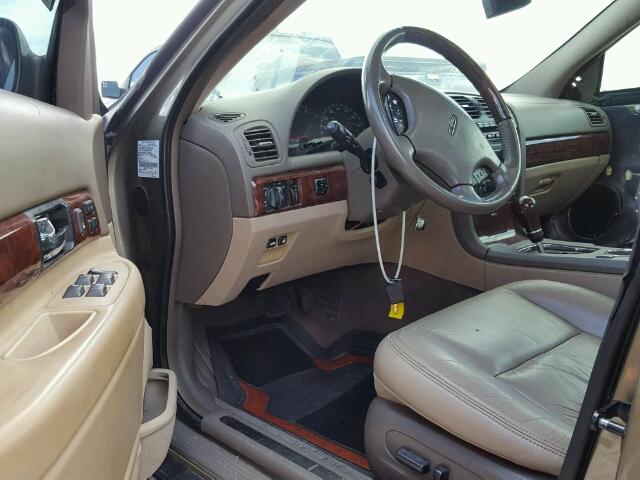 1LNHM87A22Y664448 - 2002 LINCOLN LS GOLD photo 9