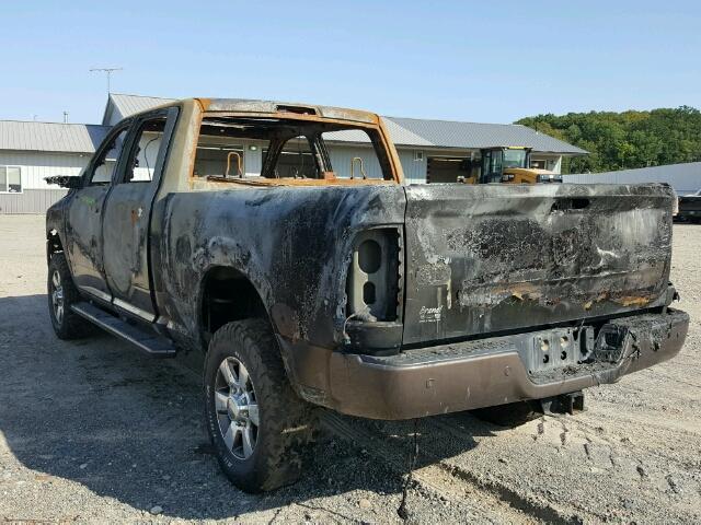 3C6UR5GL7HG764527 - 2017 RAM 2500 LONGH BURN photo 3