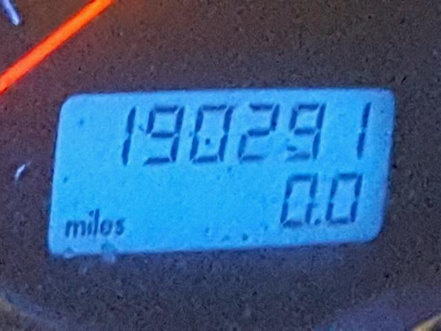 WVWTH63B43P432639 - 2003 VOLKSWAGEN PASSAT GLX WHITE photo 8