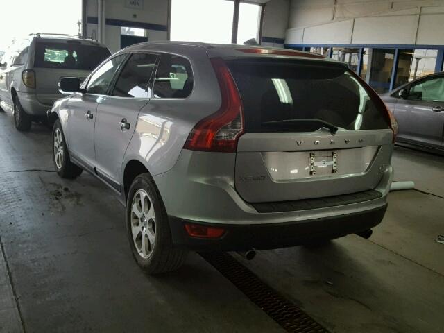 YV4902DZ3C2292776 - 2012 VOLVO XC60 T6 SILVER photo 3