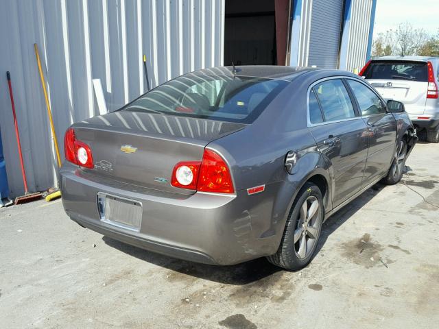 1G1ZC5EUXBF358562 - 2011 CHEVROLET MALIBU 1LT GOLD photo 4