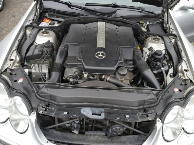 WDBSK75F13F036014 - 2003 MERCEDES-BENZ SL 500R SILVER photo 7