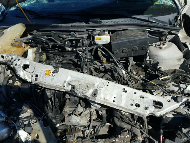 1FAFP34N37W101298 - 2007 FORD FOCUS ZX4 SILVER photo 7