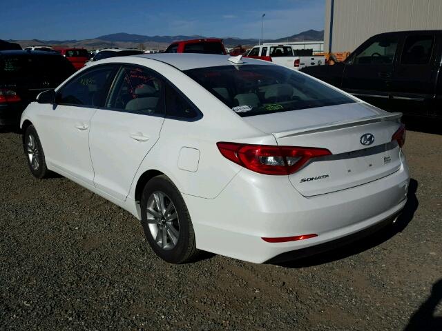 5NPE24AFXFH004076 - 2015 HYUNDAI SONATA SE WHITE photo 3