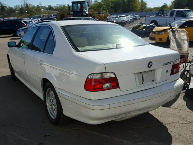 WBADT33412GF42498 - 2002 BMW 525 WHITE photo 3