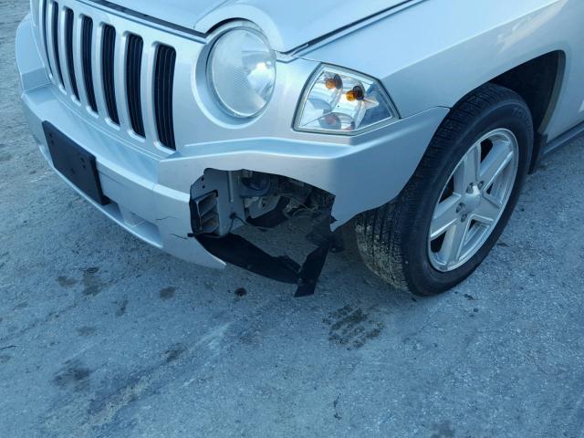 1J8FF47W58D786949 - 2008 JEEP COMPASS SP ვერცხლისფერი ფოტო 9