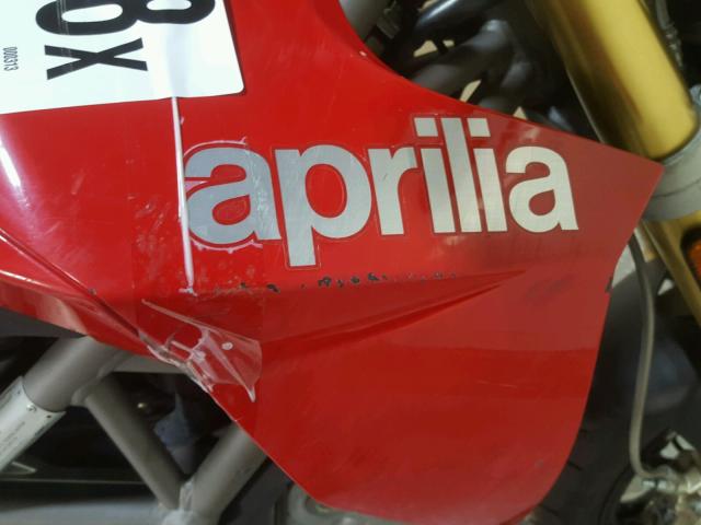 ZD4SMC0029S000313 - 2009 APRILIA DORSODURO RED photo 16