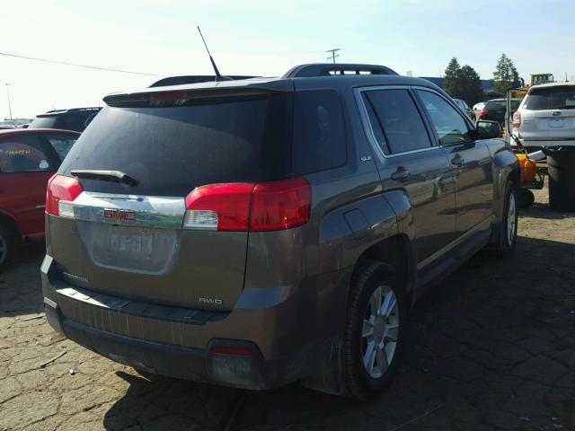 2CTFLTECXB6337943 - 2011 GMC TERRAIN SL BROWN photo 4