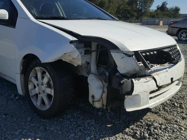 3N1AB61E29L611338 - 2009 NISSAN SENTRA 2.0 WHITE photo 9