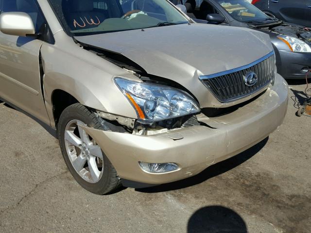 2T2GK31U77C020317 - 2007 LEXUS RX 350 GOLD photo 9