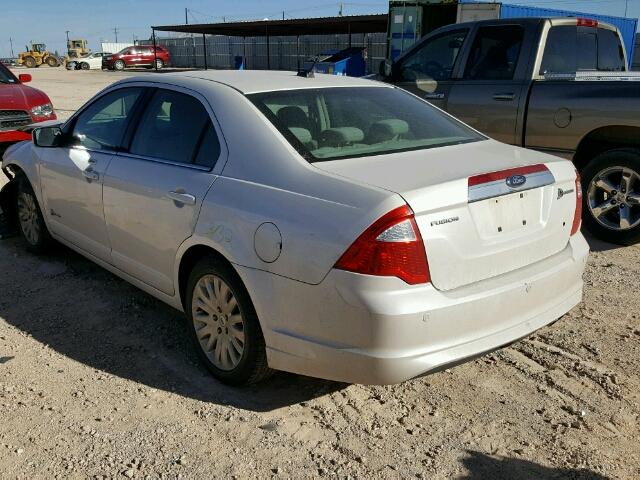 3FADP0L32AR171407 - 2010 FORD FUSION HYB WHITE photo 3