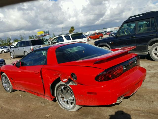 2G2FV22G822100886 - 2002 PONTIAC FIREBIRD F RED photo 3