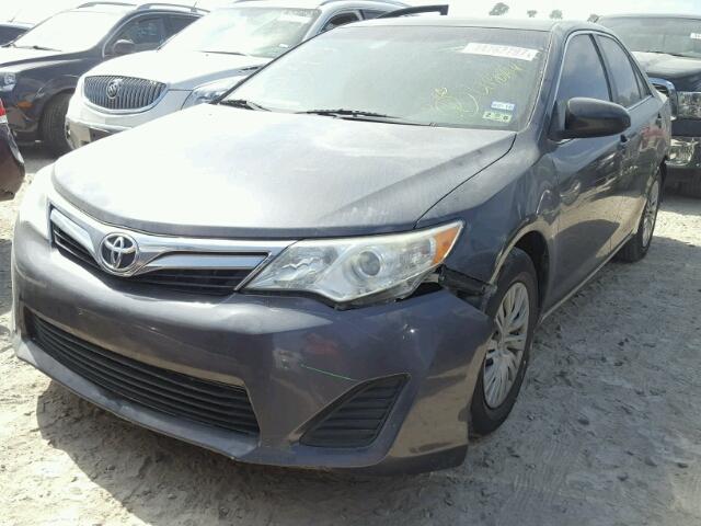4T1BF1FK5CU055784 - 2012 TOYOTA CAMRY GRAY photo 2