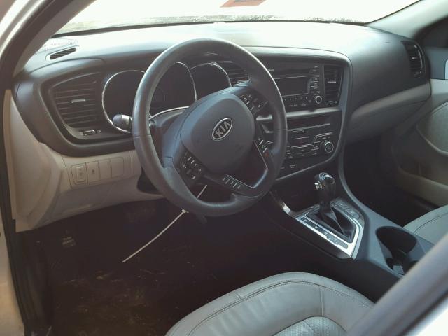 KNAGN4A7XB5111029 - 2011 KIA OPTIMA GRAY photo 9