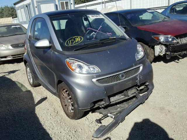 WMEEJ9AA8DK673192 - 2013 SMART FORTWO ELE GRAY photo 1