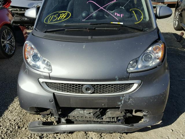 WMEEJ9AA8DK673192 - 2013 SMART FORTWO ELE 灰色 照片 9