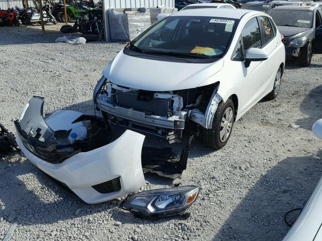 3HGGK5H54HM710762 - 2017 HONDA FIT LX WHITE photo 2