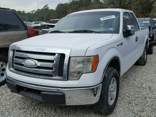 1FTRX12809KB57881 - 2009 FORD F150 WHITE photo 2