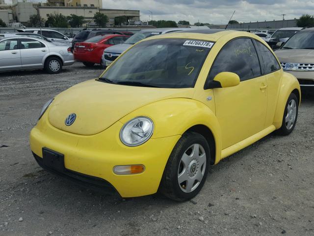 3VWCB21C11M468911 - 2001 VOLKSWAGEN NEW BEETLE 黄色 照片 2