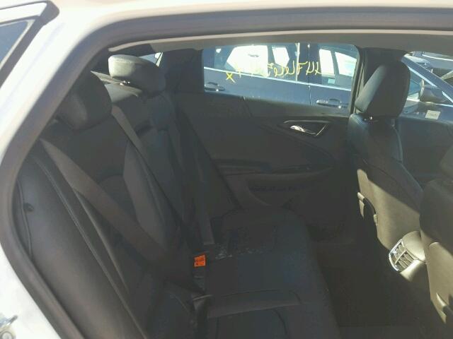 1G1ZH5SX5HF255591 - 2017 CHEVROLET MALIBU PRE WHITE photo 6