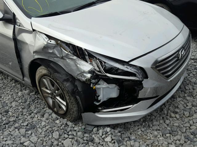 5NPE24AF4HH547555 - 2017 HYUNDAI SONATA SE SILVER photo 9