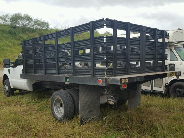 1FDWF37R29EB05939 - 2009 FORD F350 SUPER WHITE photo 3