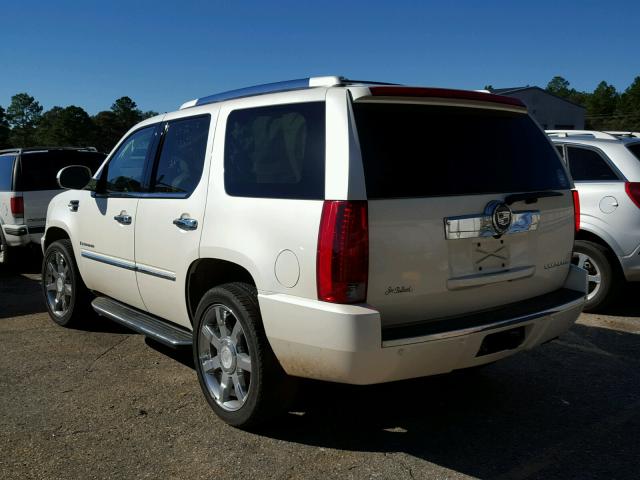 1GYEC63898R152295 - 2008 CADILLAC ESCALADE L WHITE photo 3