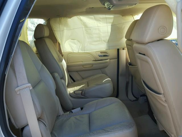 1GYEC63898R152295 - 2008 CADILLAC ESCALADE L WHITE photo 6