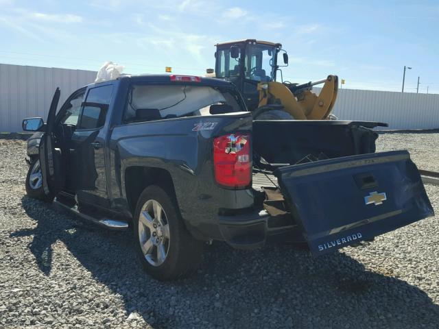 3GCUKREC6HG274720 - 2017 CHEVROLET SILVERADO GRAY photo 3