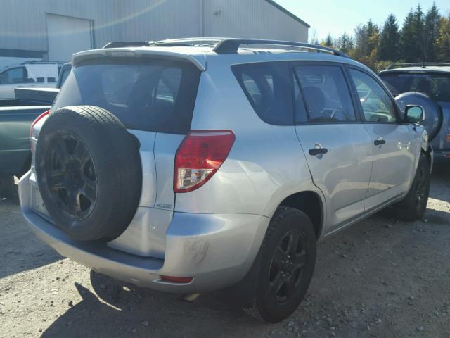 JTMBD33V285156268 - 2008 TOYOTA RAV4 GRAY photo 4