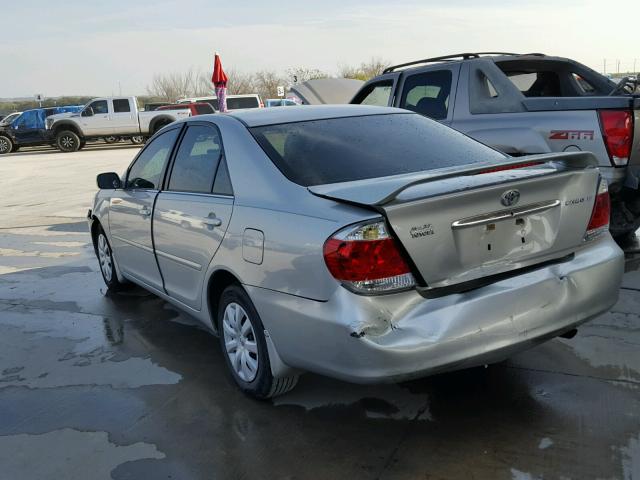 4T1BE32K95U037733 - 2005 TOYOTA CAMRY SILVER photo 3