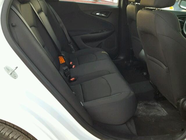 1G1ZB5ST4GF282424 - 2016 CHEVROLET MALIBU LS თეთრი ფოტო 6