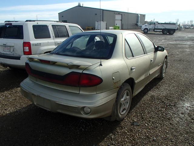 3G2JB52F63S120447 - 2003 PONTIAC SUNFIRE SL GREEN photo 4