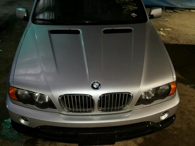 5UXFB33572LH39298 - 2002 BMW X5 4.4I SILVER photo 7