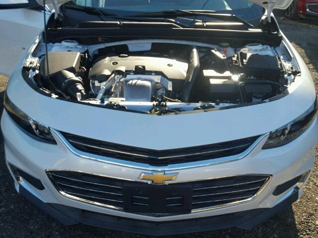 1G1ZH5SX4HF286296 - 2017 CHEVROLET MALIBU PRE WHITE photo 7