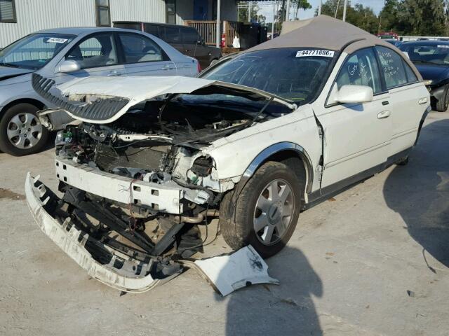 1LNHM86S44Y686187 - 2004 LINCOLN LS 白色 照片 2