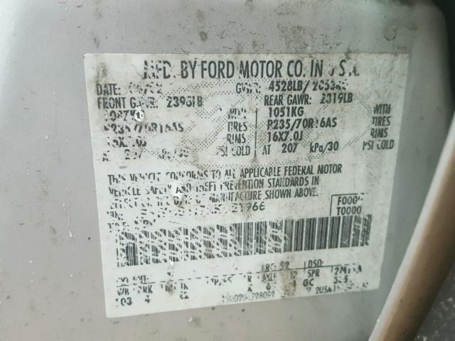 1FMYU04172KD21966 - 2002 FORD ESCAPE SILVER photo 10