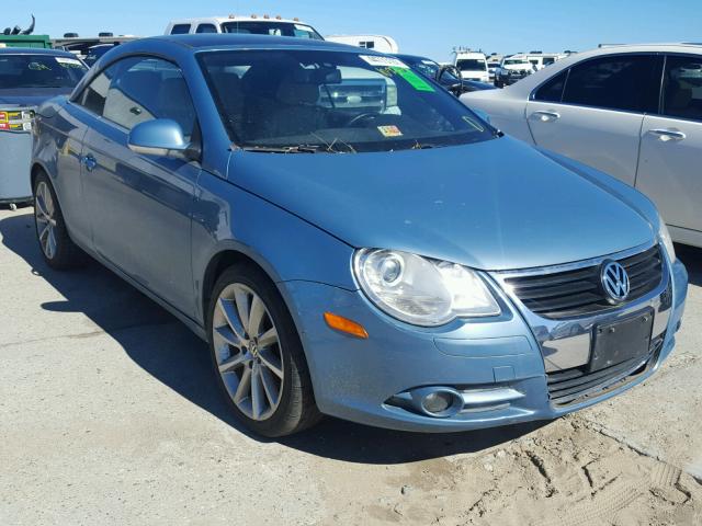 WVWDA71F67V028411 - 2007 VOLKSWAGEN EOS 2.0T S BLUE photo 1