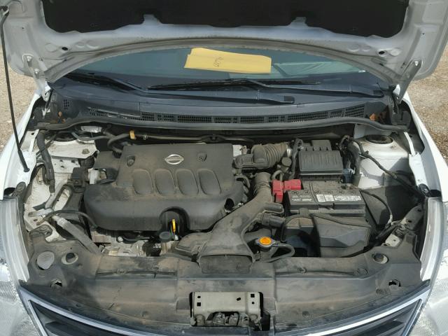 3N1BC1AP9AL352275 - 2010 NISSAN VERSA S WHITE photo 7