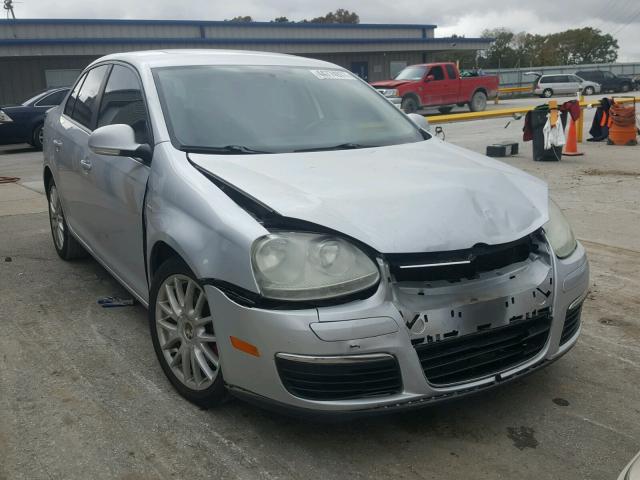 3VWRJ71KX8M183104 - 2008 VOLKSWAGEN JETTA SILVER photo 1