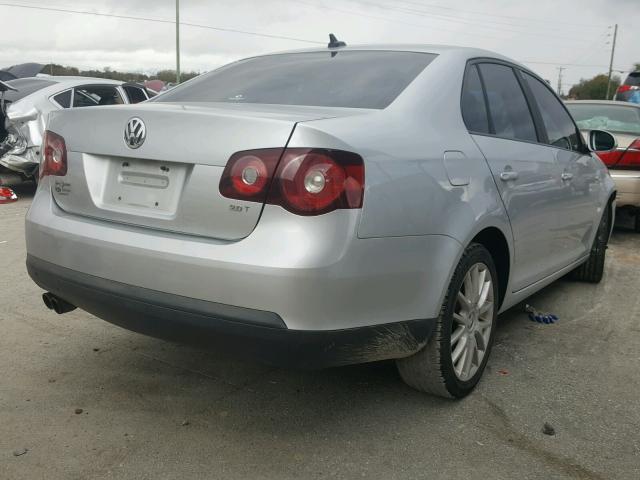 3VWRJ71KX8M183104 - 2008 VOLKSWAGEN JETTA SILVER photo 4