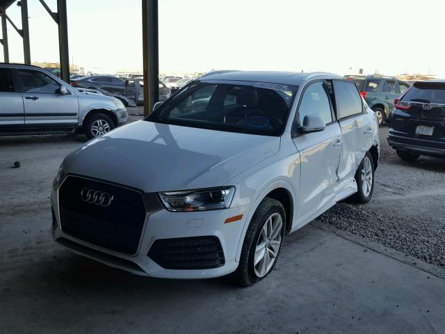 WA1BCCFS0JR007094 - 2018 AUDI Q3 PREMIUM WHITE photo 2