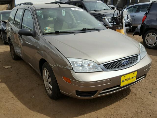 1FAFP36N85W264653 - 2005 FORD FOCUS ZXW BEIGE photo 1