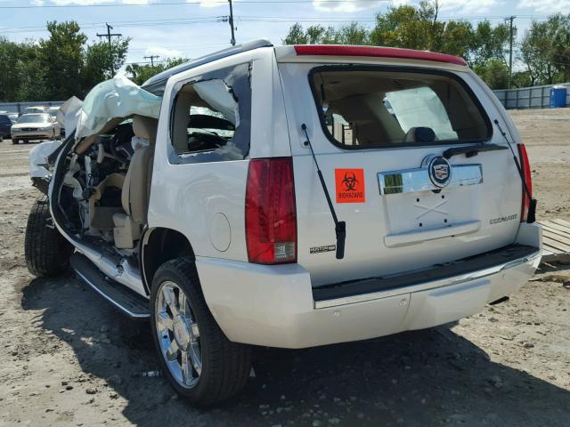 1GYS4BEFXDR256289 - 2013 CADILLAC ESCALADE L WHITE photo 4