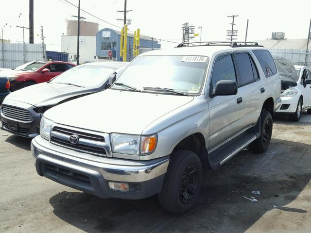 JT3GM84R4X0050182 - 1999 TOYOTA 4RUNNER SILVER photo 2