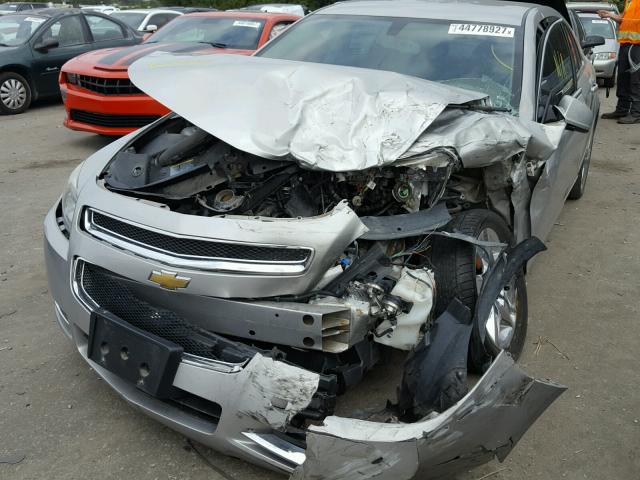 1G1ZH57B48F198328 - 2008 CHEVROLET MALIBU 1LT 银色 照片 9