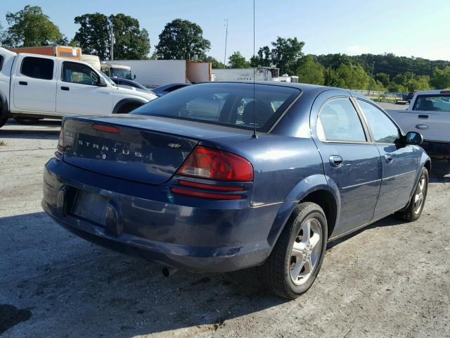 1B3EL46T95N569561 - 2005 DODGE STRATUS SX BLUE photo 4