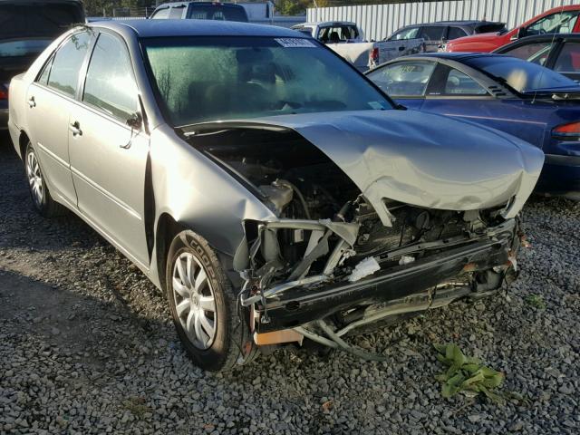 4T1BE32K654556707 - 2005 TOYOTA CAMRY LE მწვანე ფოტო 1