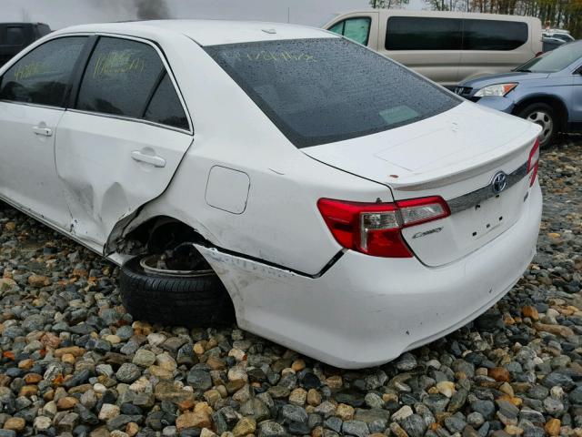 4T1BD1FK0CU027302 - 2012 TOYOTA CAMRY HYBR WHITE photo 9